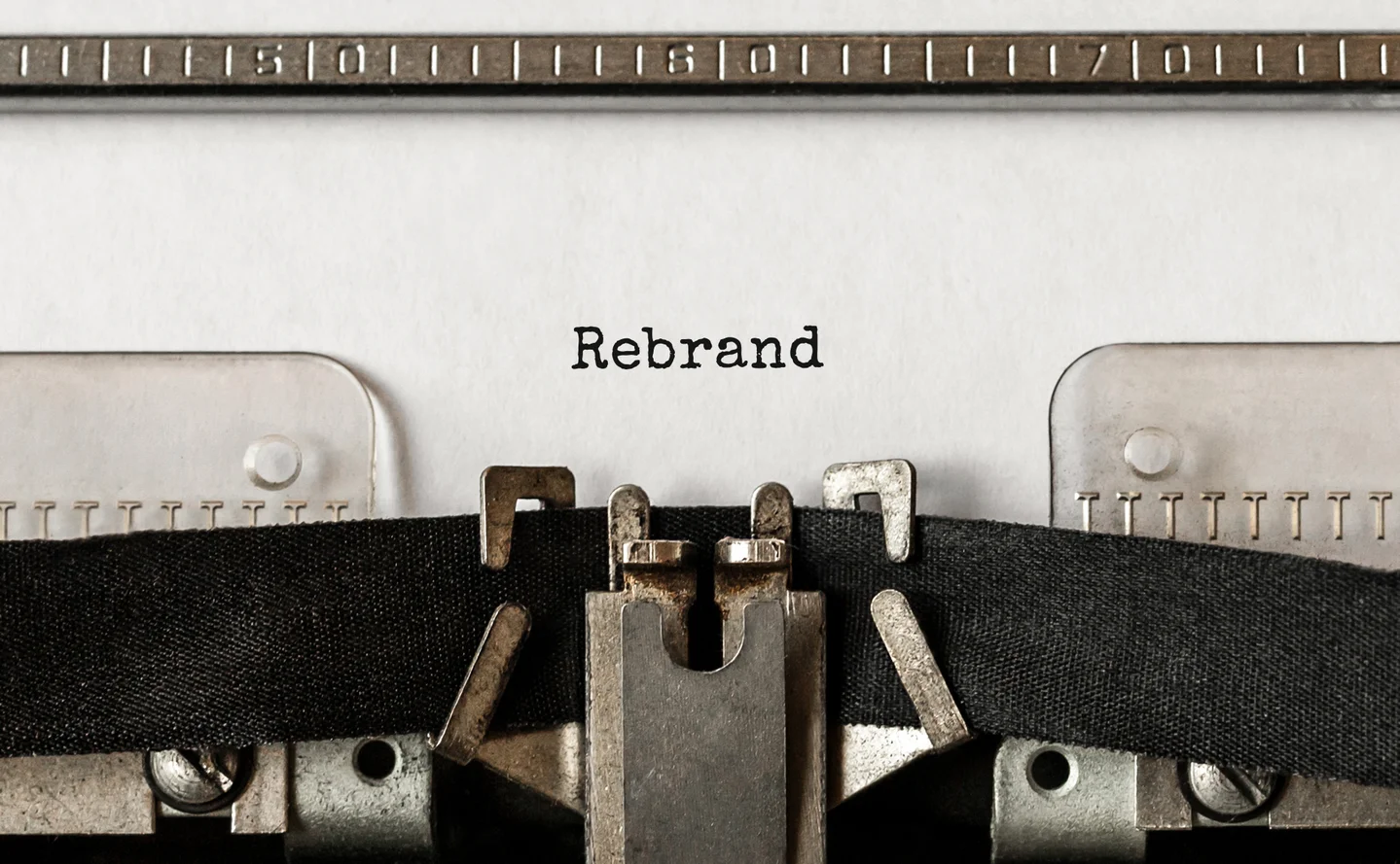 Ανακαλύψτε την ψηφιακή τεχνολογία: Discover IT είναι Rebranding